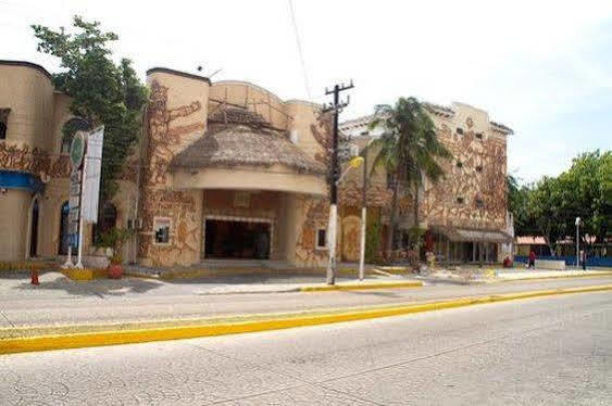 LABNA' Suites Cancún Exterior foto